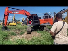 ডুসান ডিএক্স300এলসি খননকারী, 30-টন অপারেটিং ওজন, 0.64-1.75m³ বালতি, 151kW শক্তি