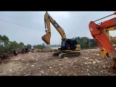 CAT 323D
